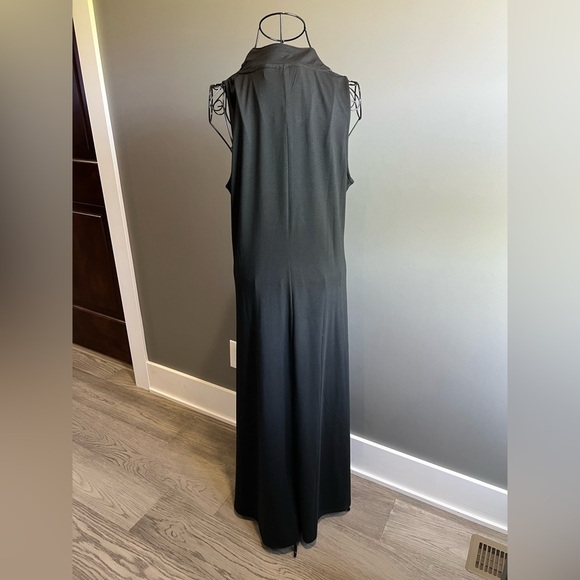 Exclusive ❤️ Black Sleeveless Maxi Dress with button detail & pockets NWT - Picture 6 of 11